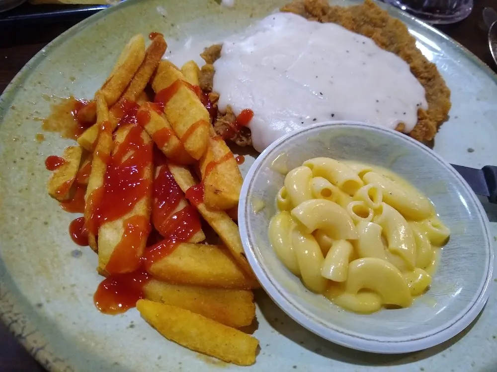 Steak Fries and Mac & Cheese